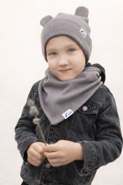 detská čiapka z rebrovaného úpletu