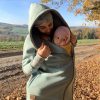 Mikina na nosenie a dojčenie detí – pohodlná a praktická voľba pre mamičky