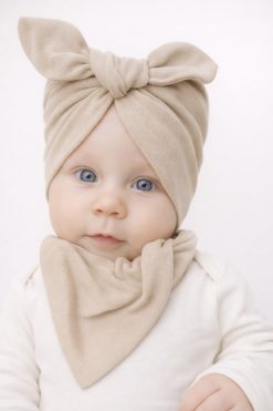 detský turban s mašľou z rebrovaného úpletu