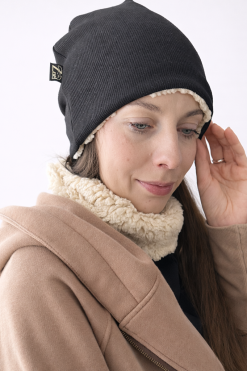 Dámska zimná čiapka